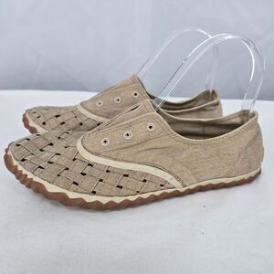 Sorel Picnic Weave Canvas Slip On Sneakers in Cream Beige Woman 7 US Comfortable